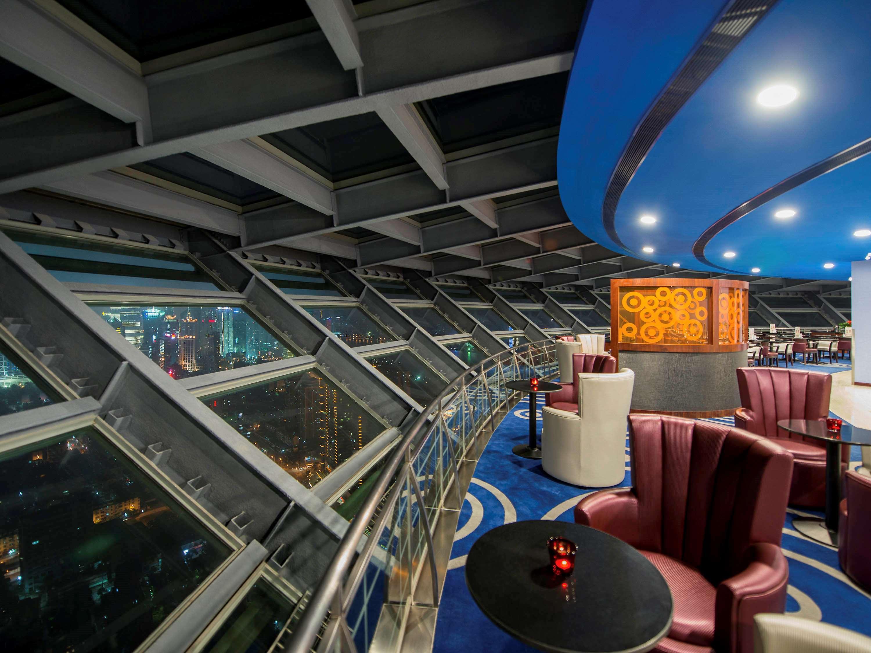 Novotel Atlantis Shanghai - Breakfast In The Clouds With River View In The Revolving Restaurant Εξωτερικό φωτογραφία